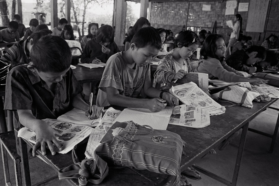 Huay Kha Lote: these two classes are reasonably-sized compared to those in some other migrant schools, or certain schools in Myanmar. However, the quality of education varies widely; in general, migrant school teachers have very little experience, while those with some teaching experience from Myanmar can rise up to be headmasters at migrant schools with relative ease.