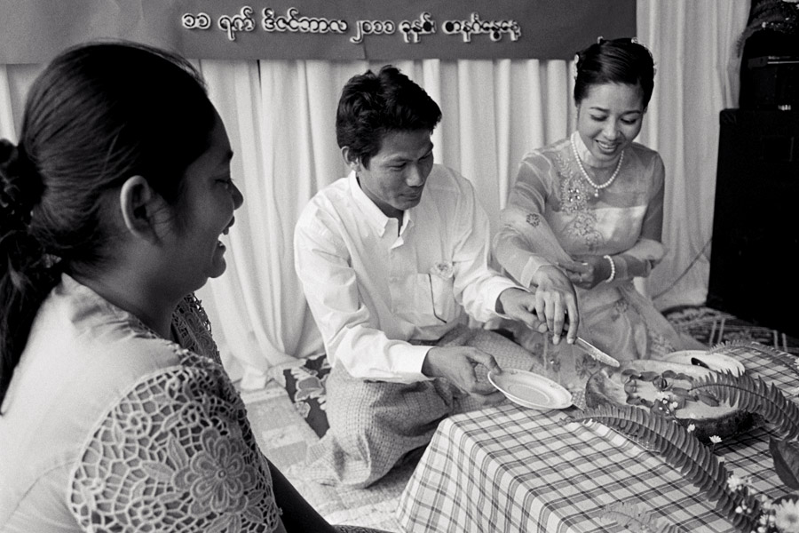 2011: A Buddhist Bamar-ethnic man and a Muslim-Burmese woman marry in Mae Sot. It was a relatively casual affair since their families were not going to make the long journey from Yangon. These days, there is a movement within Myanmar to ban mixed-religion weddings.