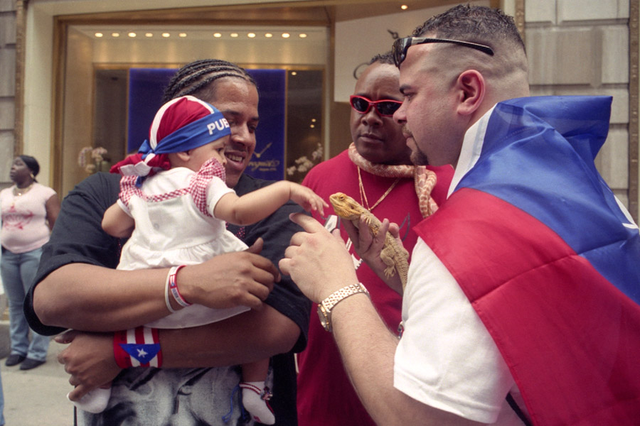 Puerto Rican Day Parade 2011, Midtown East.